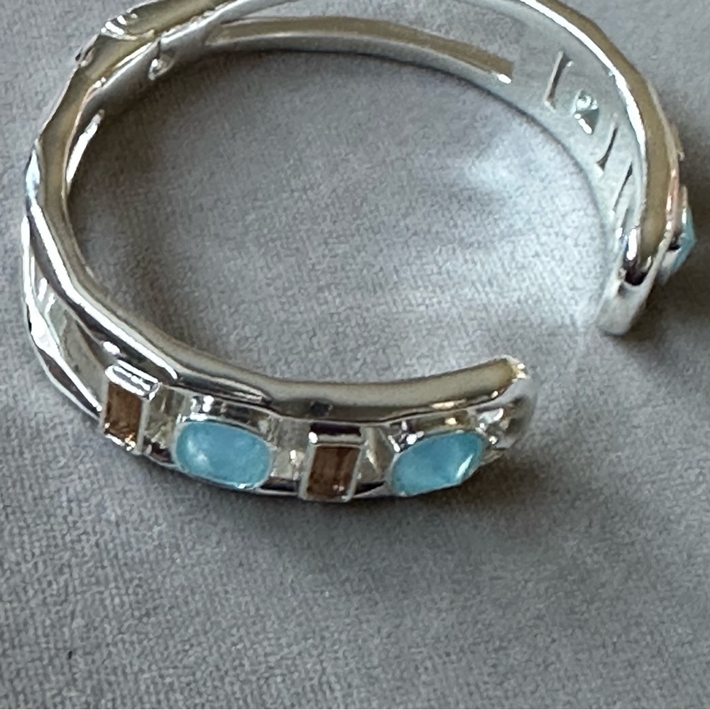 Women’s Bomb Party Hinged Cuff Bracelet Silver Blue Amber NWOT